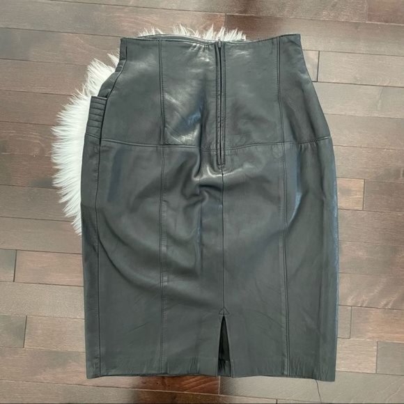 Vintage?80s?Dominic Bellissimo High Waisted Black Leather Skirt - Picture 7 of 16